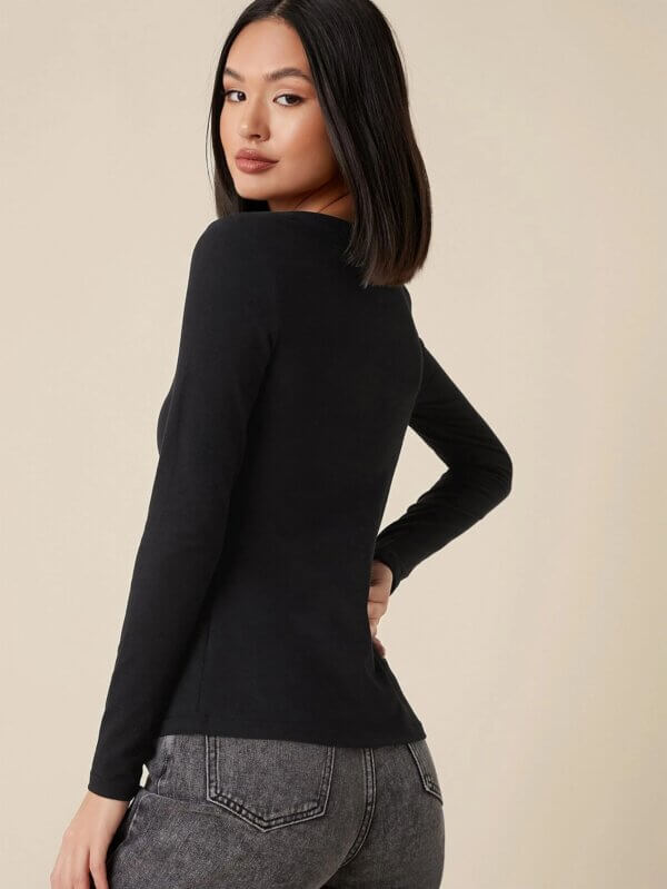 Solid V Neck Tee - Image 4